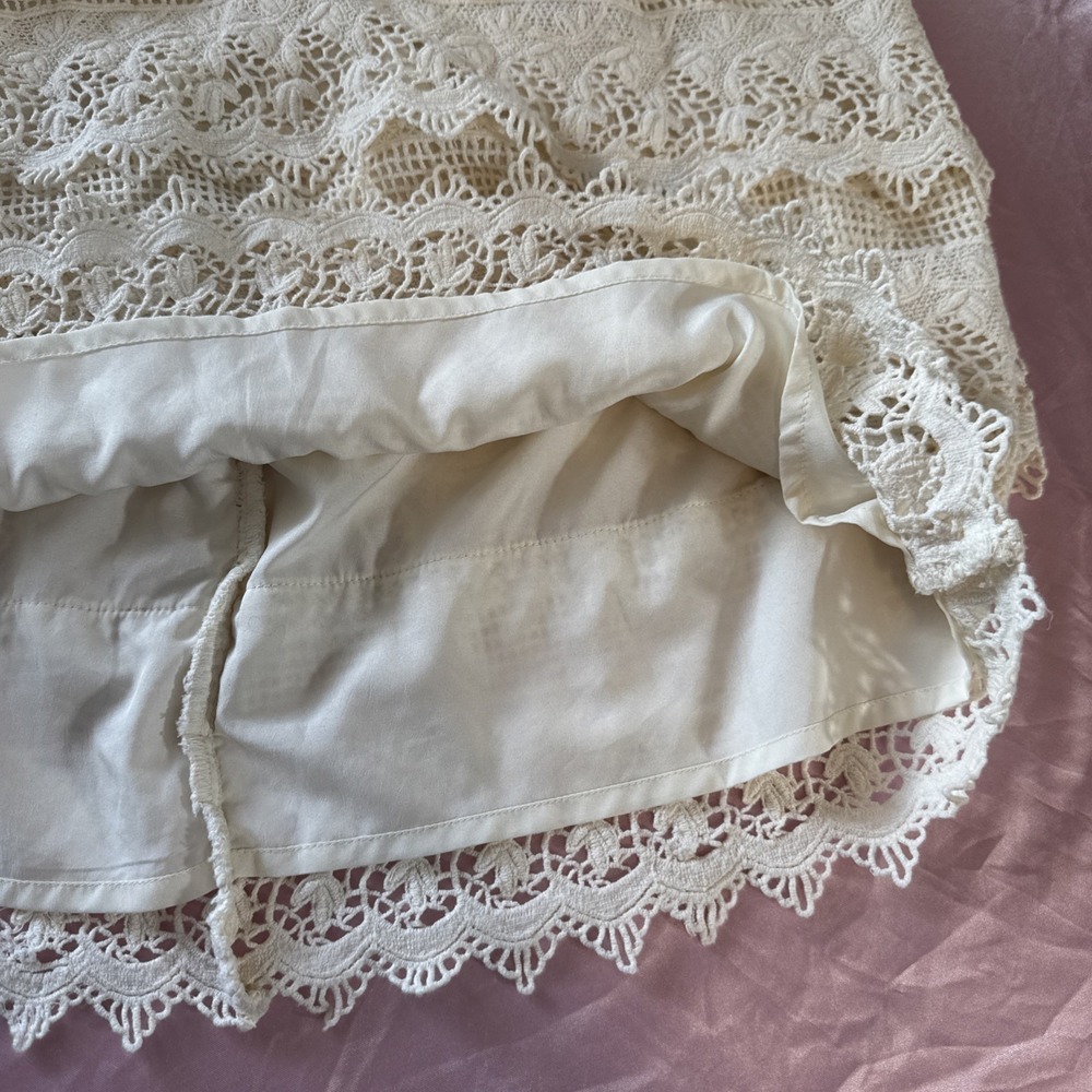 American Eagle Crocheted Skirt Size 12 Boho Tiered Lace Short Zip Ivory Cream - Picture 6 of 6